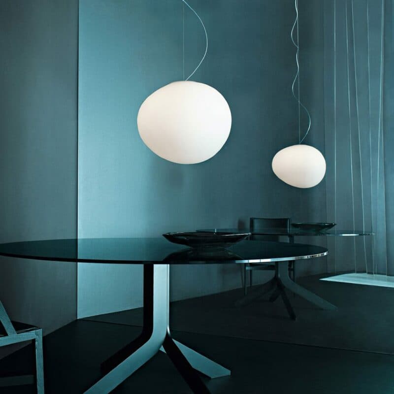 Foscarini Pendelleuchte Gregg Halogen Grande und Media Wohnbeispiel