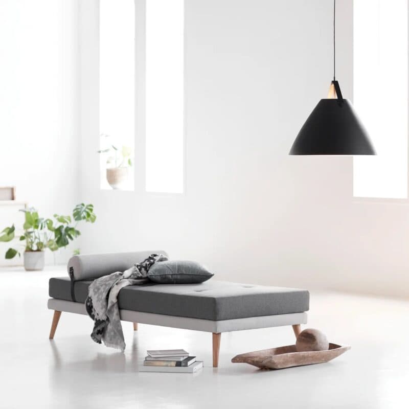 Nordlux Pendelleuchte Strap mit 68 cm in Schwarz Wohnbeispiel
