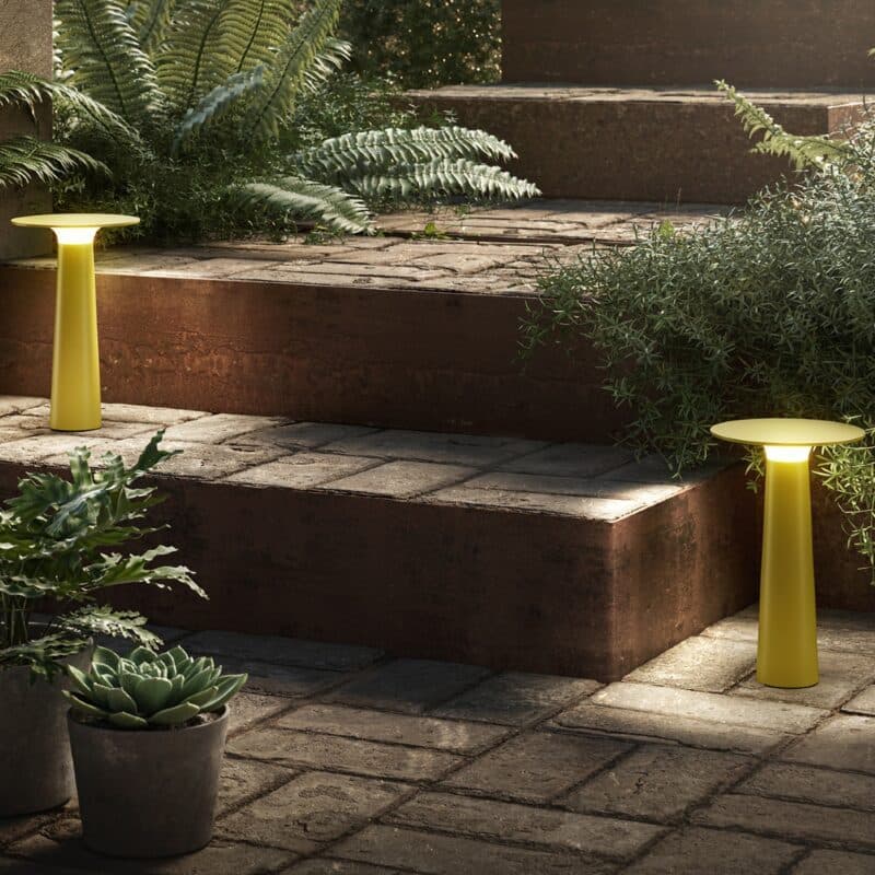 IP44.de Akku-Tischleuchte lix sun Ambiente