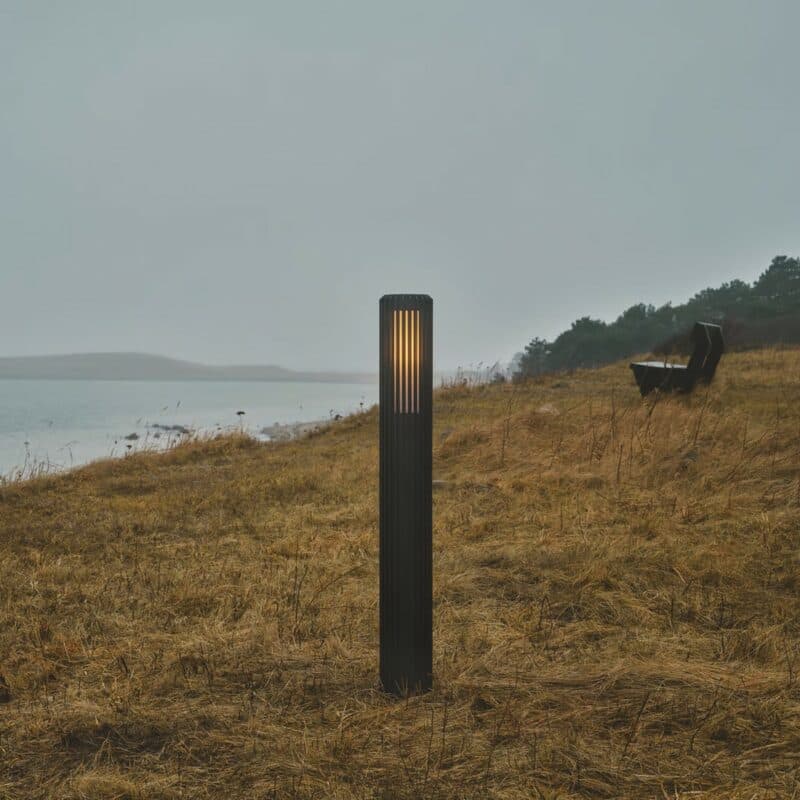 Nordlux Pollerleuchte Aludra 95 in Seaside Schwarz Ambientebeispiel
