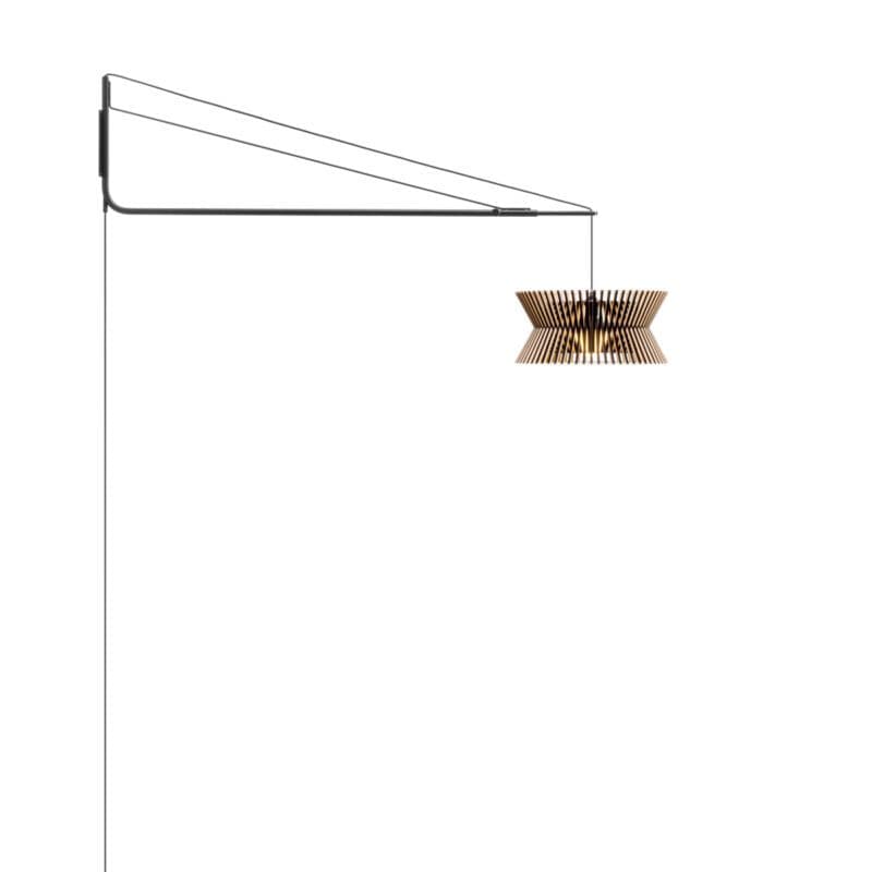 Secto Design Wandhalterung Varsi mit Pendelleuchte Kontro (nicht im Lieferumfang enthalten)