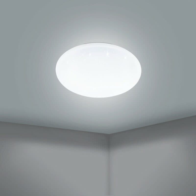 Eglo Deckenleuchte Totari-Z IP44 Ambientebeispiel