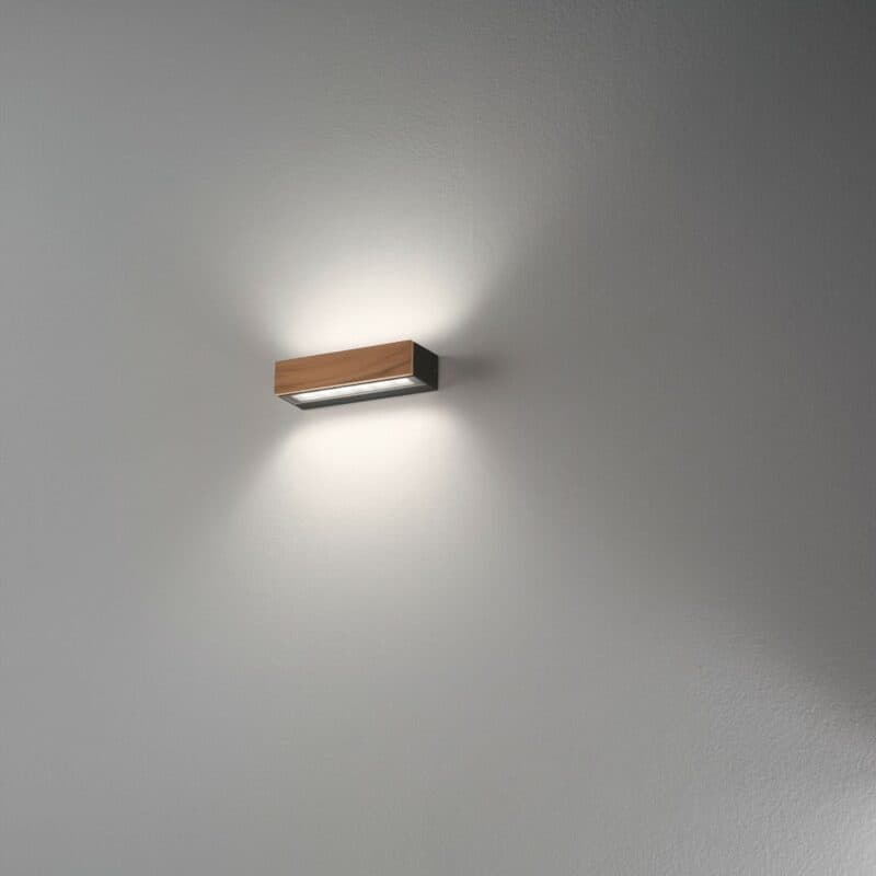 Fabas Luce Wandaußenleuchte Hazel mit 22 cm Ambientebeispiel