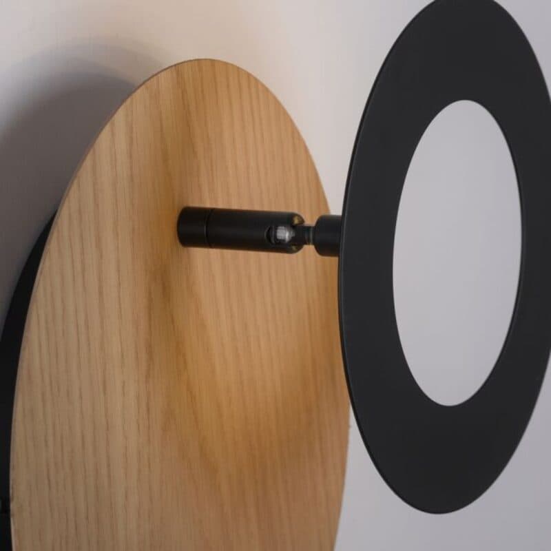 Paul Neuhaus Wandleuchte Nevis Holz Detail