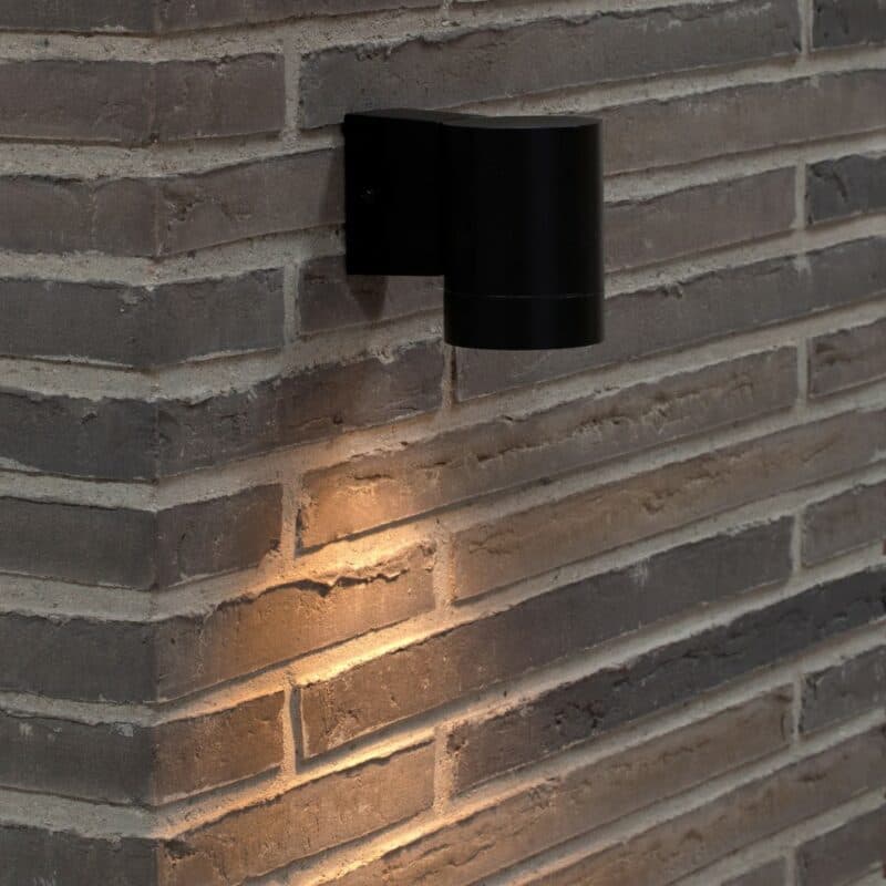 Nordlux Wandaußenleuchte Tin Maxi in Schwarz Ambientebeispiel