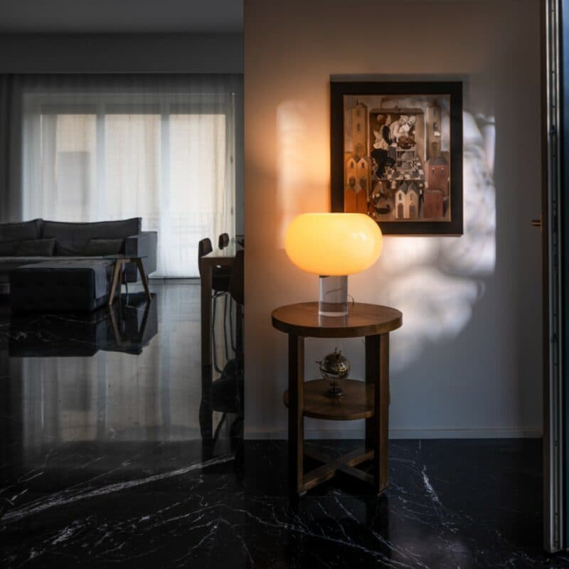 Foscarini Tischleuchte Buds 2 in Puder Wohnbeispiel