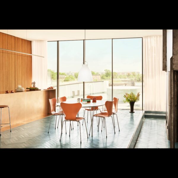 Fritz Hansen Pendelleuchte Caravaggio Opal Wohnbeispiel