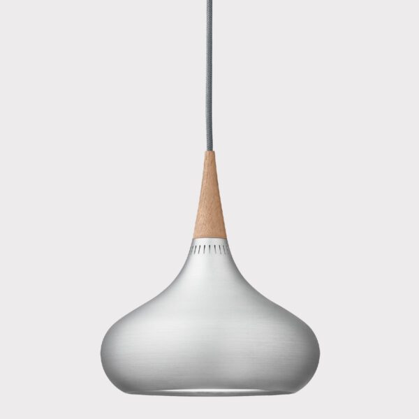 Fritz Hansen Pendelleuchte Orient in Aluminium/Eiche