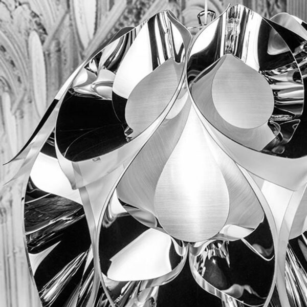 Slamp Pendelleuchte Flora in Silber Detailansicht Leuchtenschirm