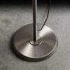 Holtkötter Stehleuchte 6354 mit Gestell in Nickel matt Detailansicht Leuchtenfuß